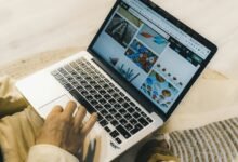 online web model 910765779